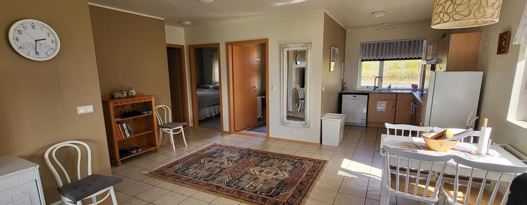 Kind Guesthouse - The Village Budardalur Eksteriør billede